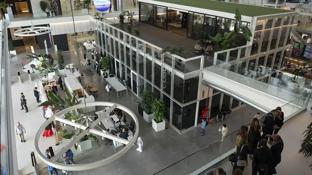 DFactory de Zona Franca, en Barcelona :: CZFB