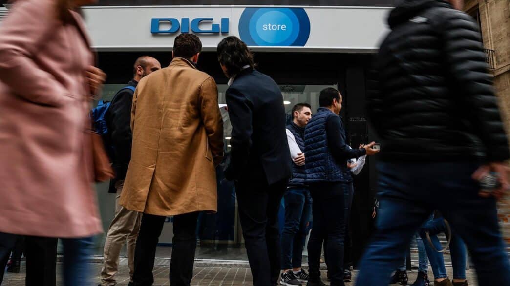 Inauguración de una tienda de Digi en España :: Europa Press