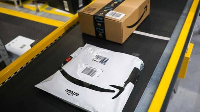 Lineal de envío de paquetería :: Amazon