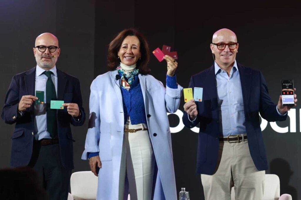 Ana Botín durante la presentación en México