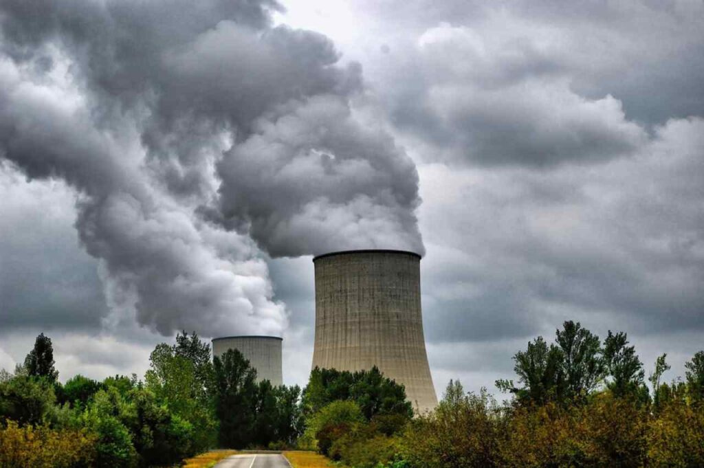 Imagen de una central nuclear