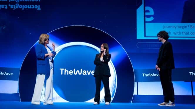 Imagen durante una ponencia de The Wave