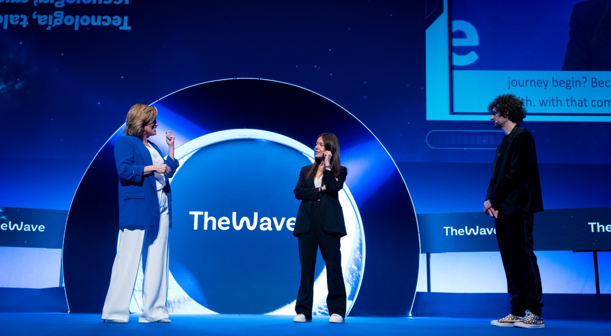 Imagen durante una ponencia de The Wave