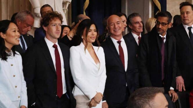 Musk, Bezos y Zuckerberg durante la investidura de Trump