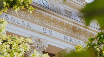 Fachada de la Bolsa de Madrid
