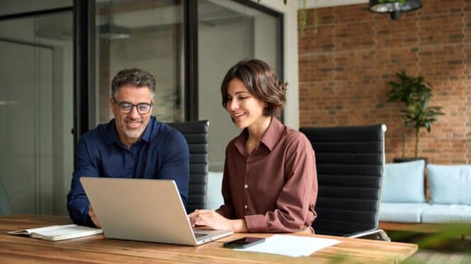 Trabajadores durante su jornada