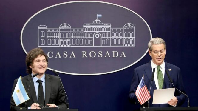 Imagen del encuentro entre Milei y Bessent