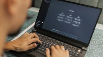 Usuario utilizando ChatGPT