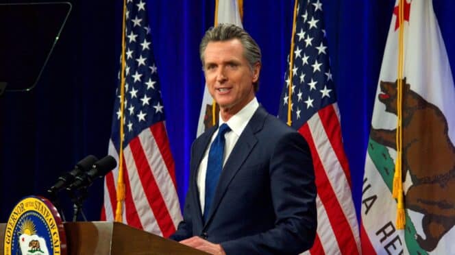 Gavin Newson, gobernador de California