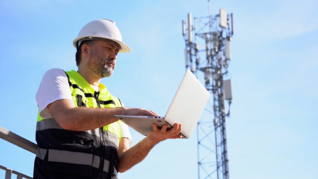Ingeniero de telecomunicaciones