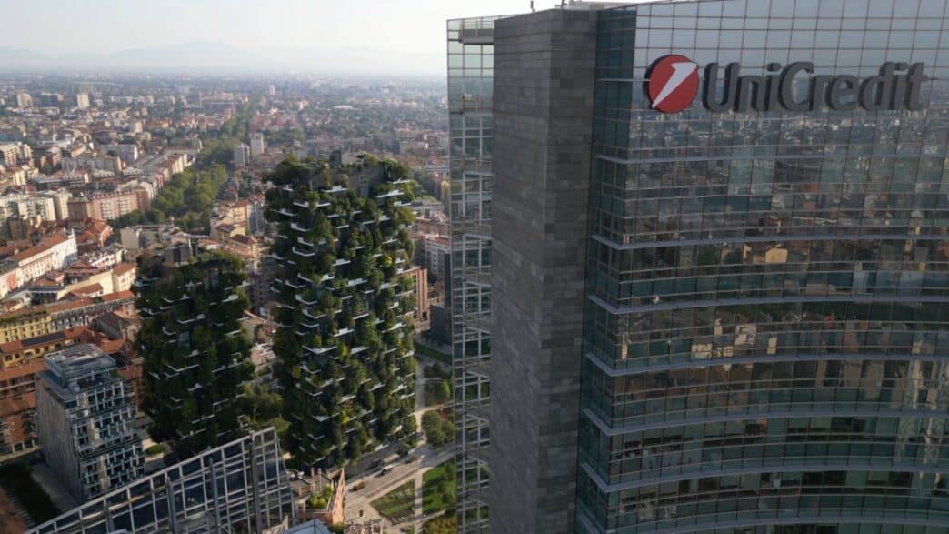 Sede de UniCredit en Milán
