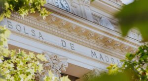 Fachada de la bolsa de Madrid