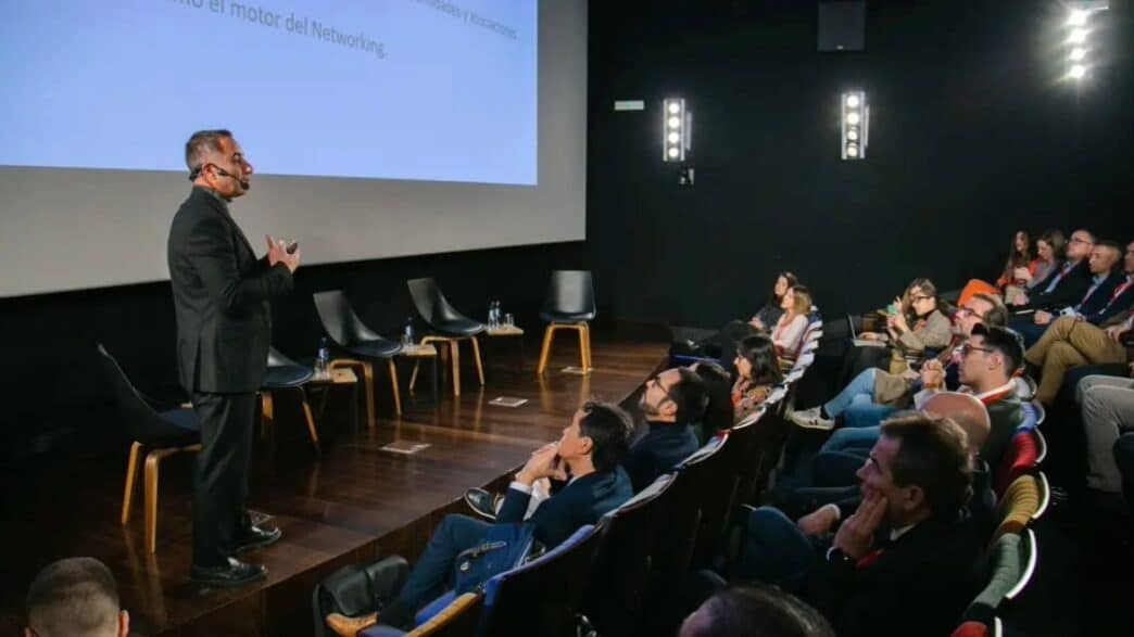 Disertación en el Congreso Clave F&B
