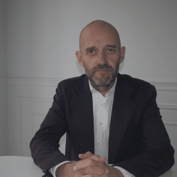 Carlos Segovia