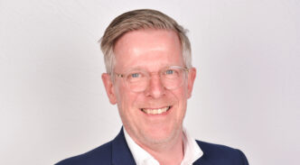 Per Overgaar