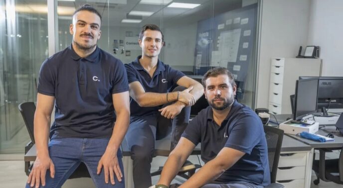 Equipo fundador de la startup Correcto