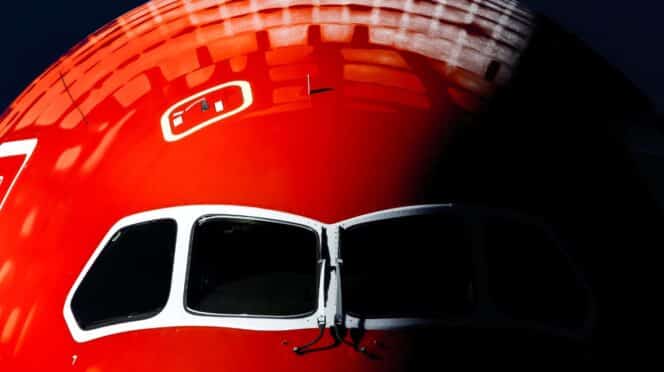Un Boeing B787 de Norwegian Air Shuttle aparcado