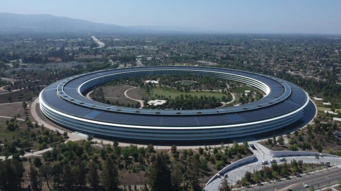 Sede de Apple Park en Cupertino. Foto de Shutterstock.