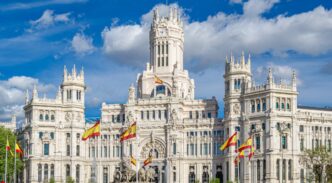 Vista del emblemático Palacio de Cibeles