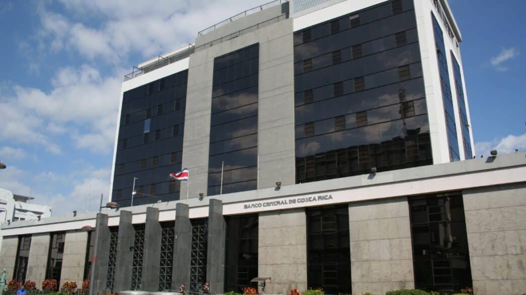 Fachada del Banco Central de Costa Rica