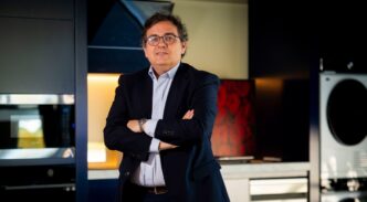 Óscar Parra