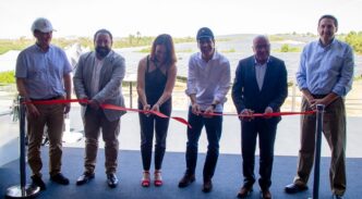 El equipo de Sonnedix durante la inauguración