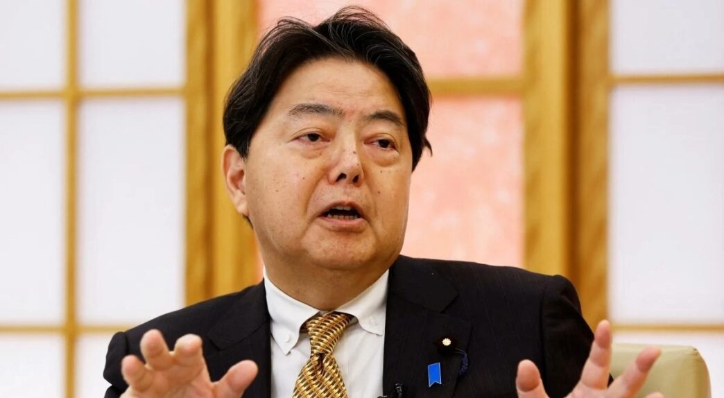 Yoshimasa Hayashi, Ministro de Asuntos Exteriores de Japón