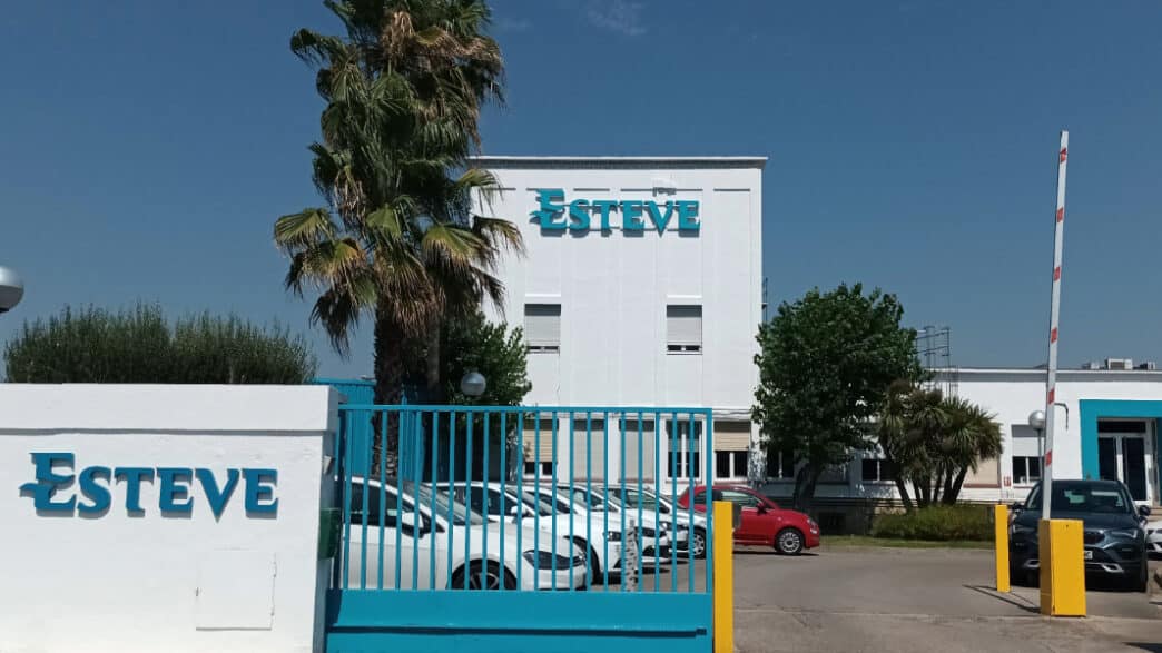 Edificio Farmacéutica Esteve