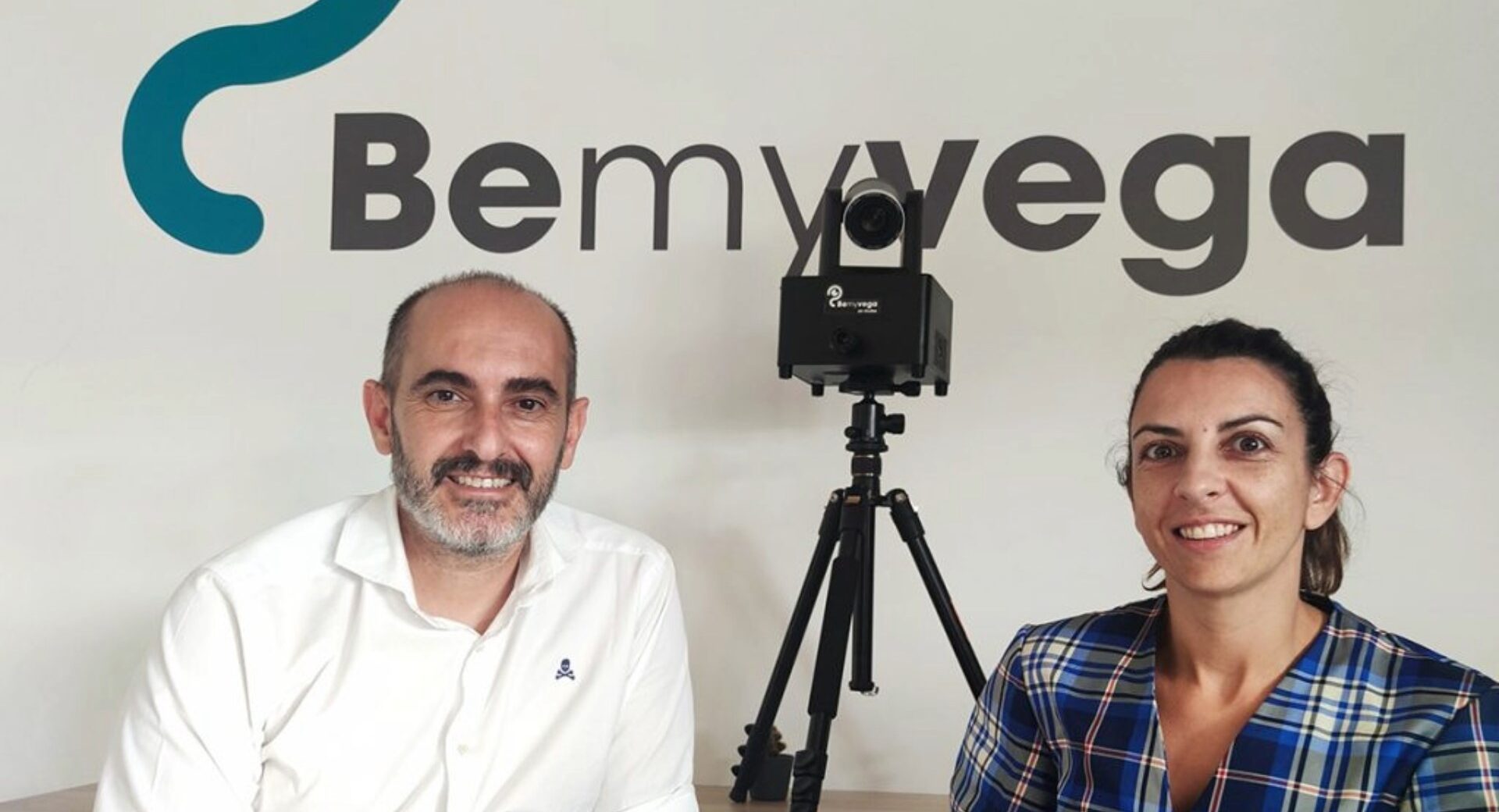 Antonio Sánchez Kaiser y Mónica Hernández, fundadores de la empresa