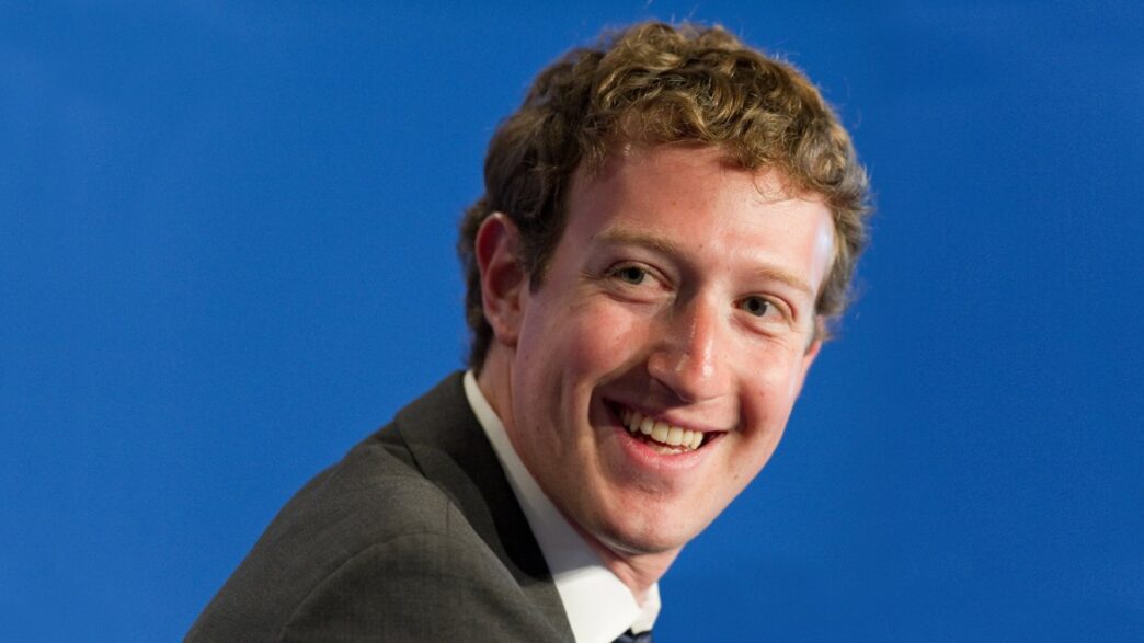 Conferencia de prensa del CEO Mark Zuckerberg en la cumbre G8/G20