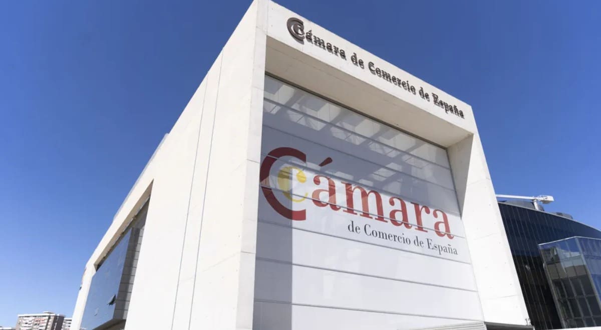 Fachada de la Cámara de comercio de España
