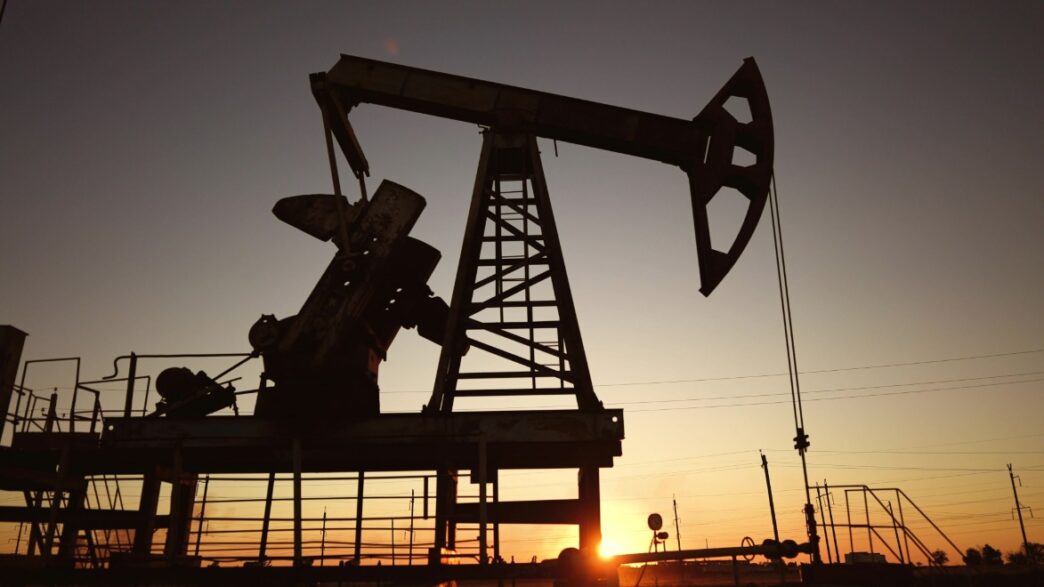 Plataforma de producción petrolífera
