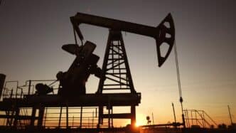 Plataforma de producción petrolífera