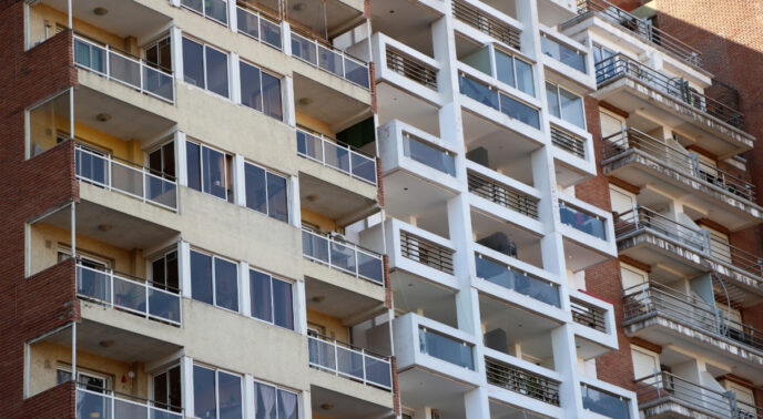 Edificio de apartamentos en venta o alquiler