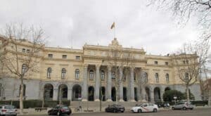 Sede de la Bolsa de Madrid :: The Officer