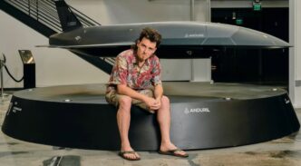 Palmer Luckey lanza un criptobanco