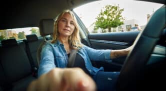 Mujer conductora
