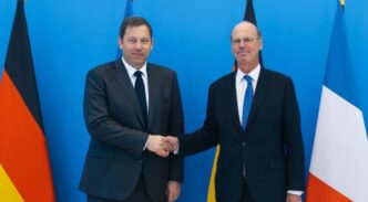 Lars Klingbeil y Éric Lombard, ministros de Finanzas alemán y francés :: Linkedin