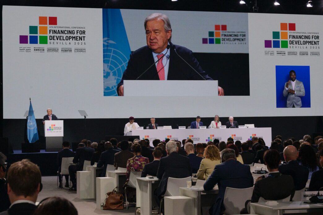 El secretario general de la ONU, Antonio Guterres, durante el encuentro de Sevilla :: ONU Press