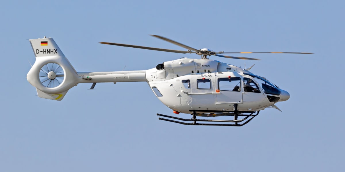 Helicóptero H145 en vuelo