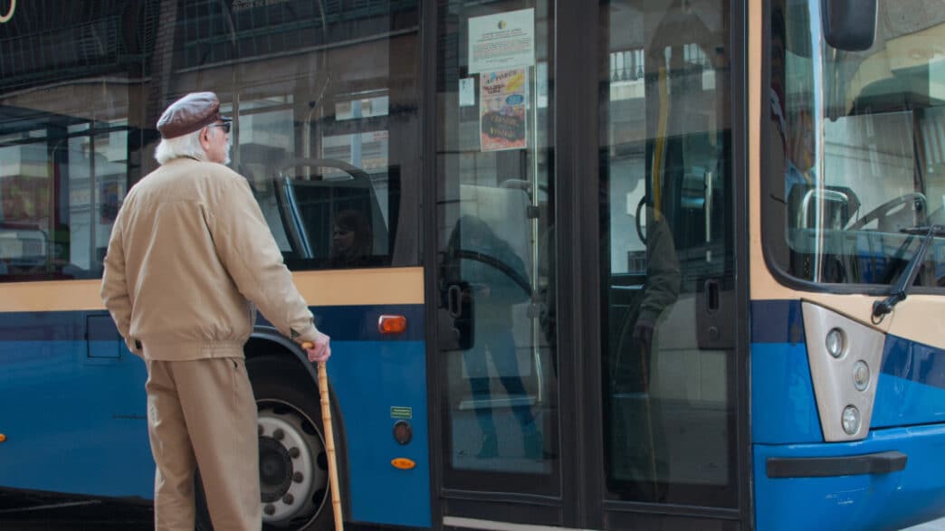Autobús de línea