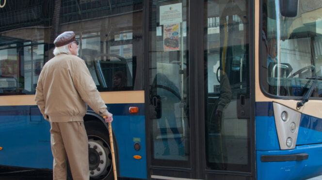Autobús de línea