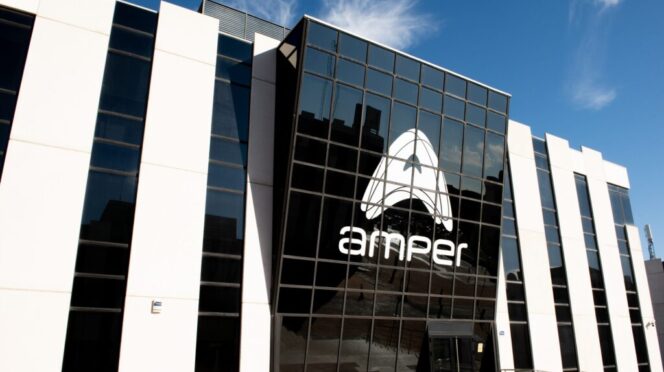 Amper