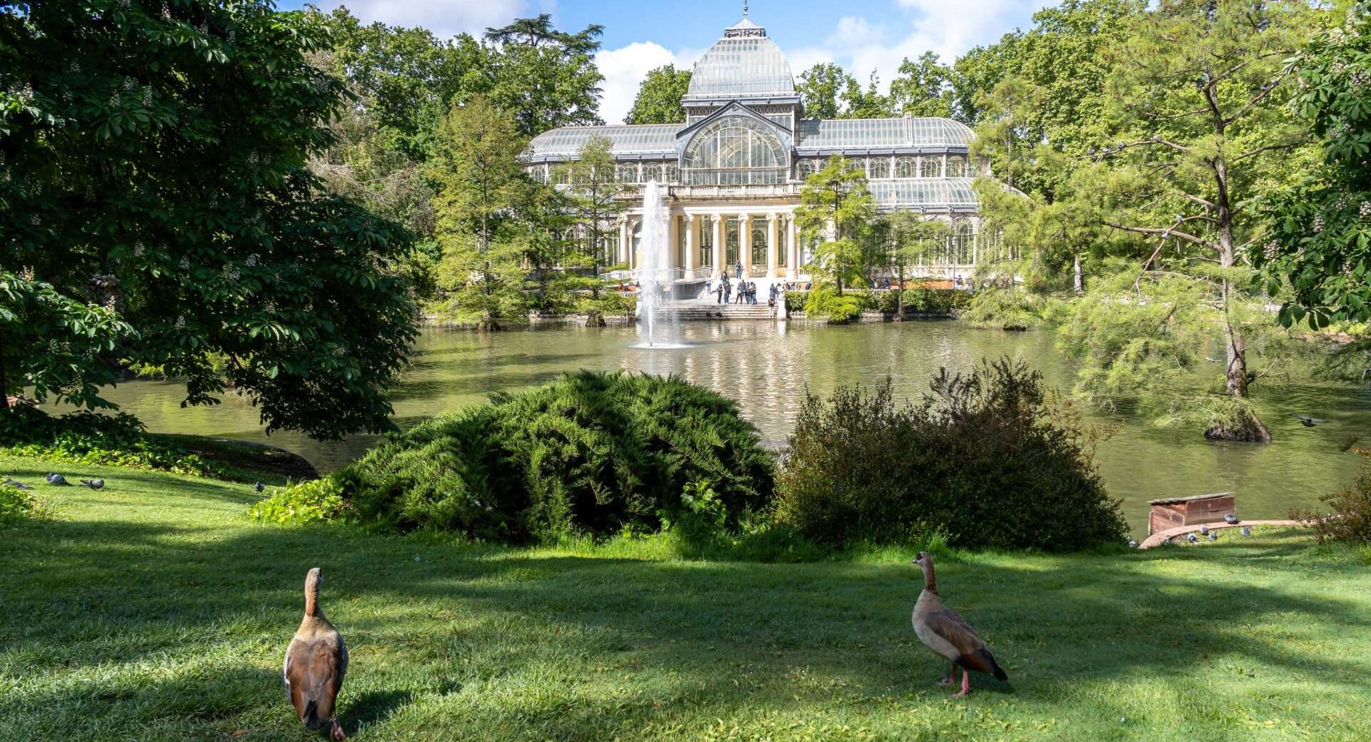 Parque de El Retiro, Madrid :: Shutterstock