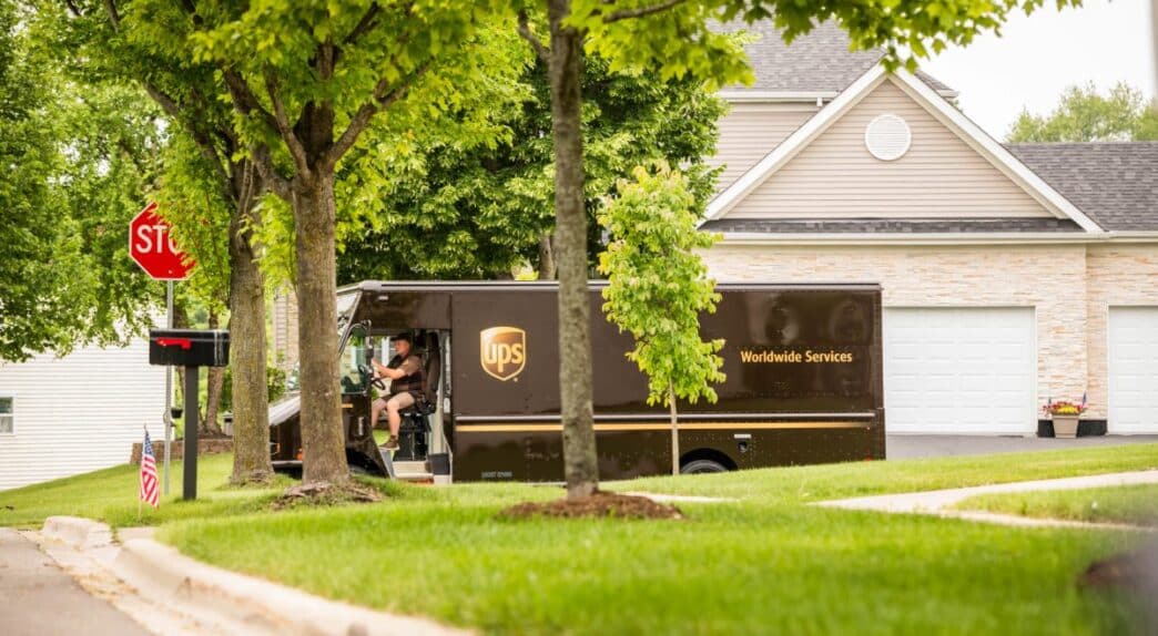 Camión de reparto de UPS