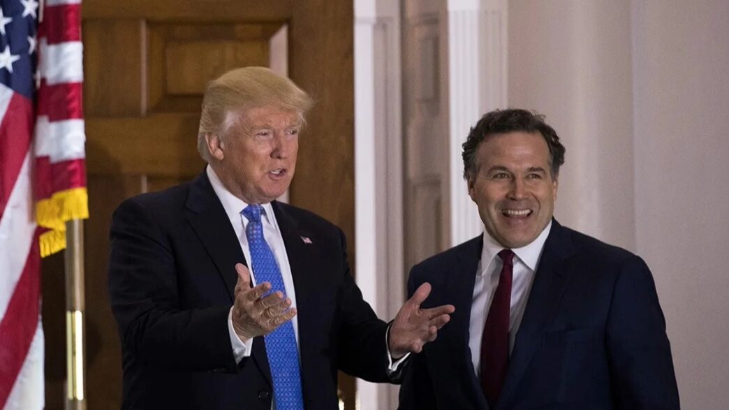Donald Trump y Dave McCormick en una imagen de archivo :: NBC