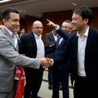 Presidente ecuatoriano y empresarios japoneses
