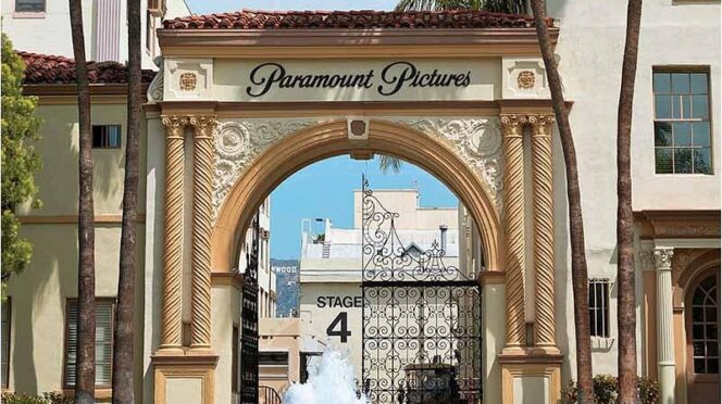 Entrada Paramount