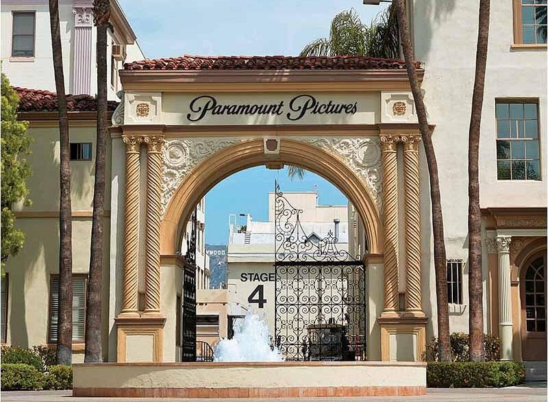 Entrada Paramount