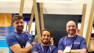 Parte del equipo de eSave